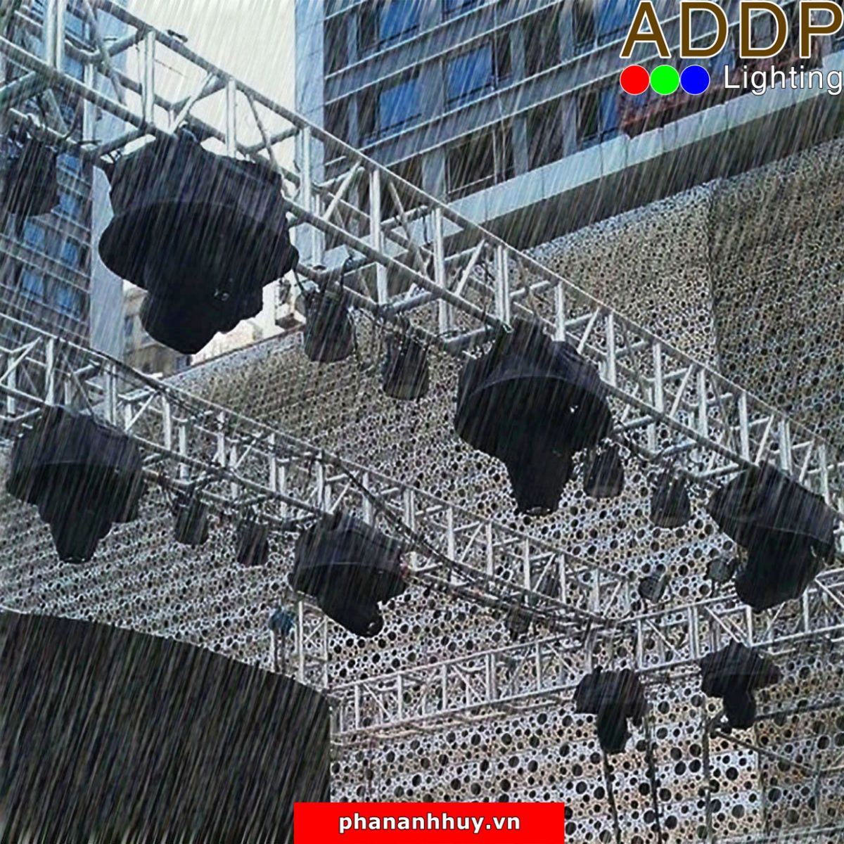 Áo mưa cho đèn sân khấu
