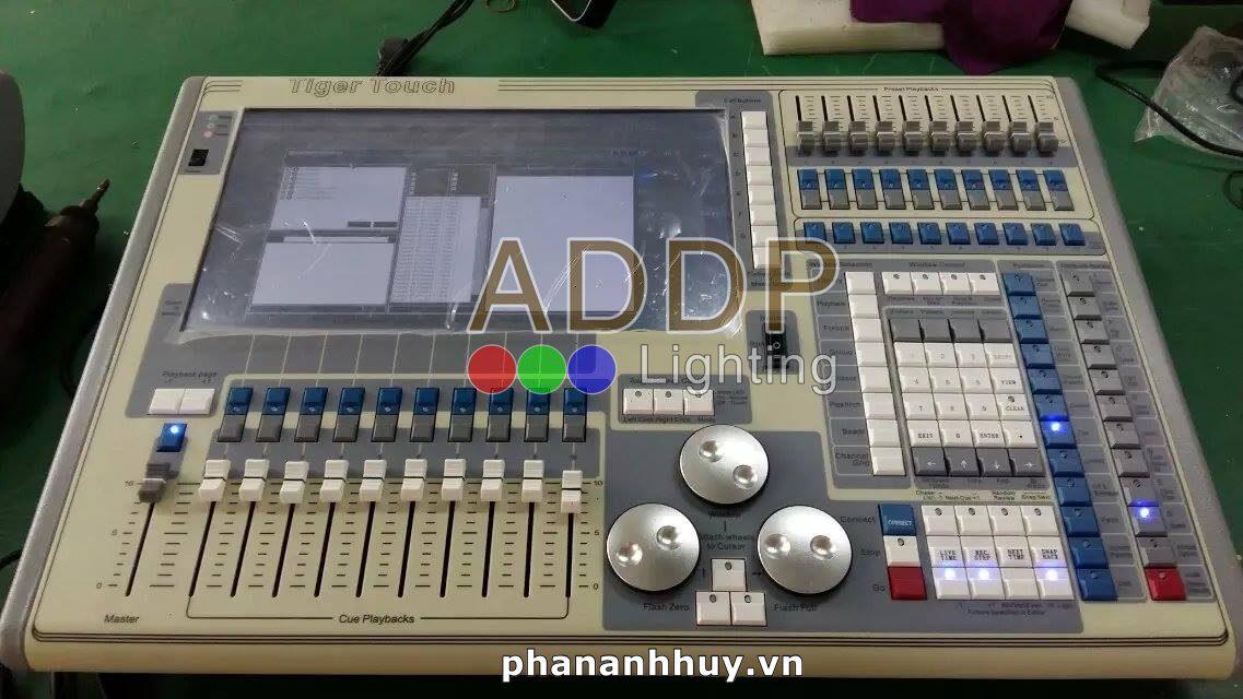 Bàn điều khiển ánh sáng Tiger Touch Chuyên Nghiệp