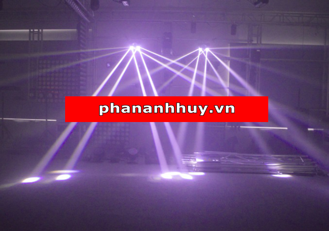 Đèn Xoay Nhiều Màu Phòng Karaoke đảo xoáy ấn tượng