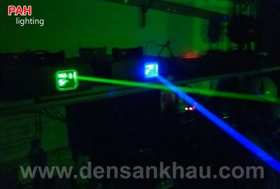 Đèn laser beam quét 1 tia cho Bar - Vũ trường 4