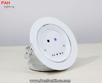 Đèn laser star shower âm trần chiếu hình 1