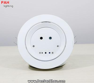 Đèn laser star shower âm trần chiếu hình 2