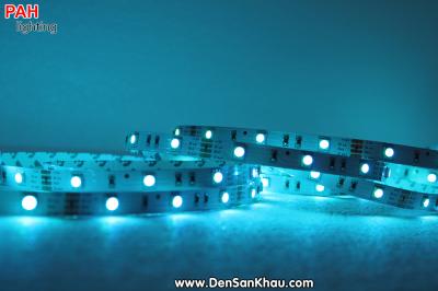 LED dây 7 màu 5050, 150 led, cuộn 5m, 12v 26